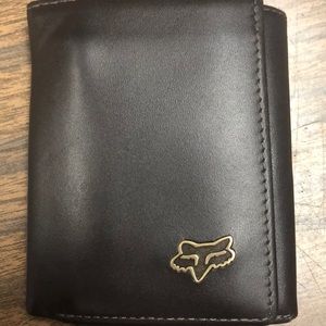 Fox tri fold wallet